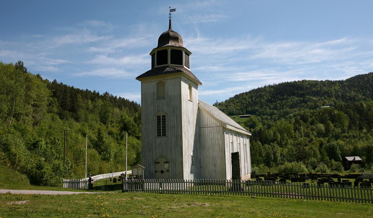 Pilegrimsvandring etappe 2 Hovin kyrkje - Austbygde kyrkje