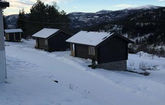 Fjellblikk kafe og overnatting i Hovin har tre campinghytter til utleie.