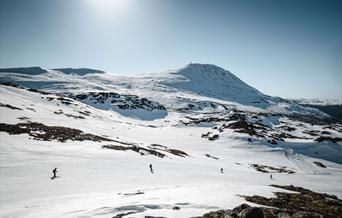 folk på alpinbakke på Gausta skisenter