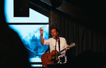 Livemusikk på Loftet Afterski Gausta