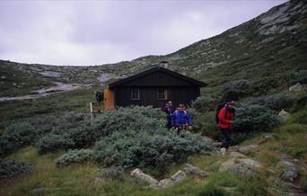 Stordalsbu, en av DNT mange selvbetjeningshytter på Hardangervidda