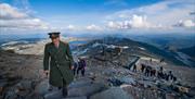 Hårreisende middagsopplevelse i Gaustatoppen for grupper
